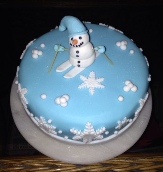 Blue and White Christmas Cake