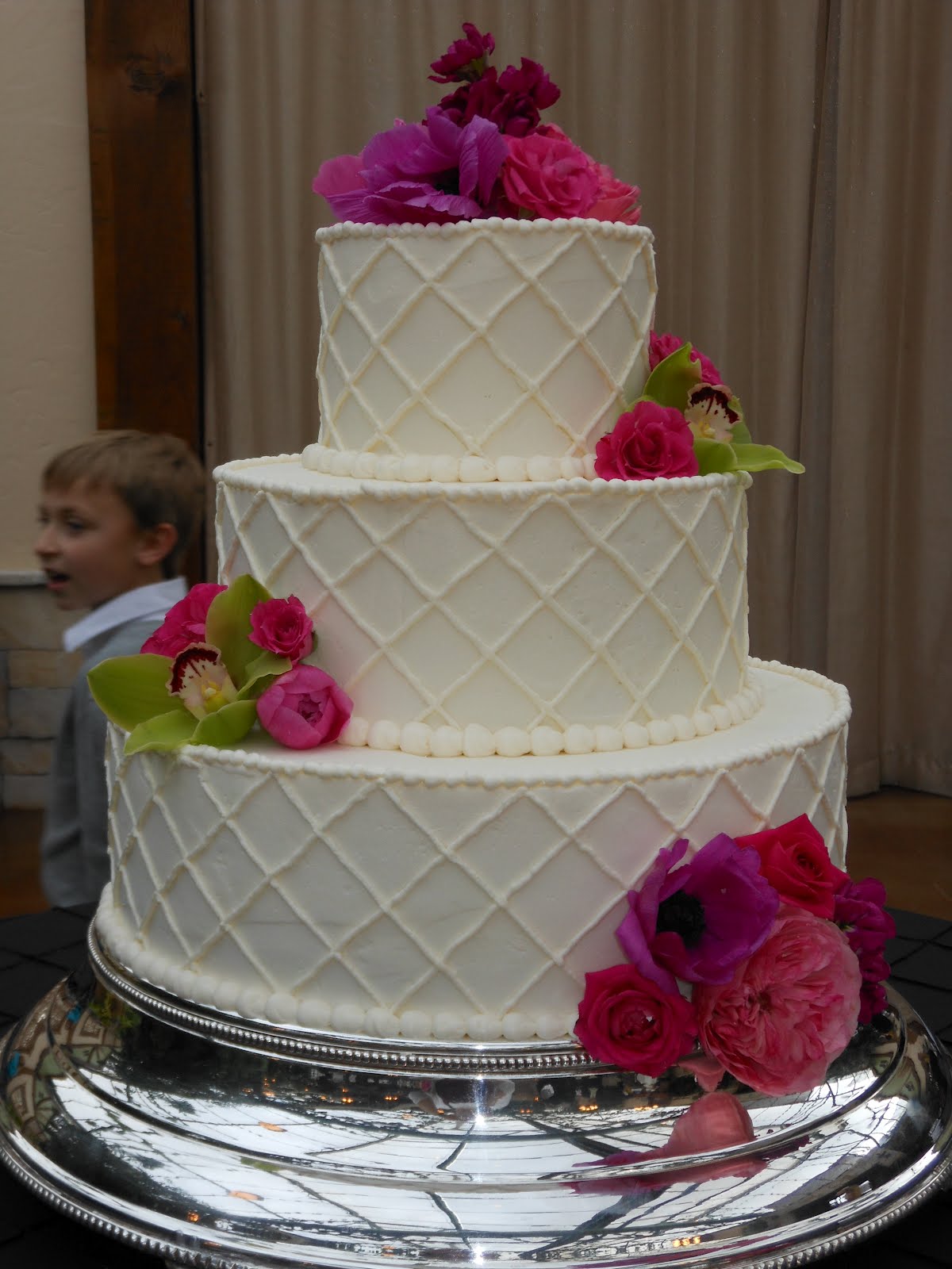 Buttercream Wedding Cake with Pink Flower