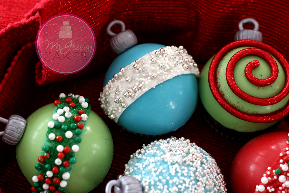 Christmas Ornament Cupcakes