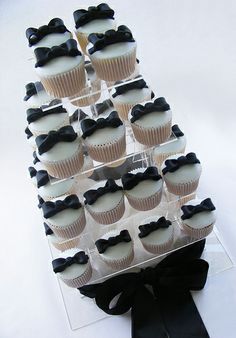 Cupcakes with Black Bow