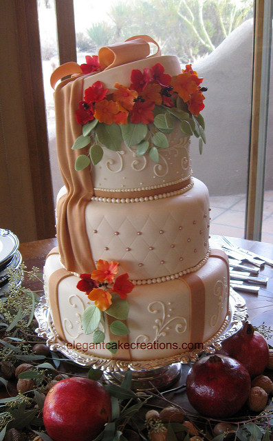 Elegant Fall Wedding Cake