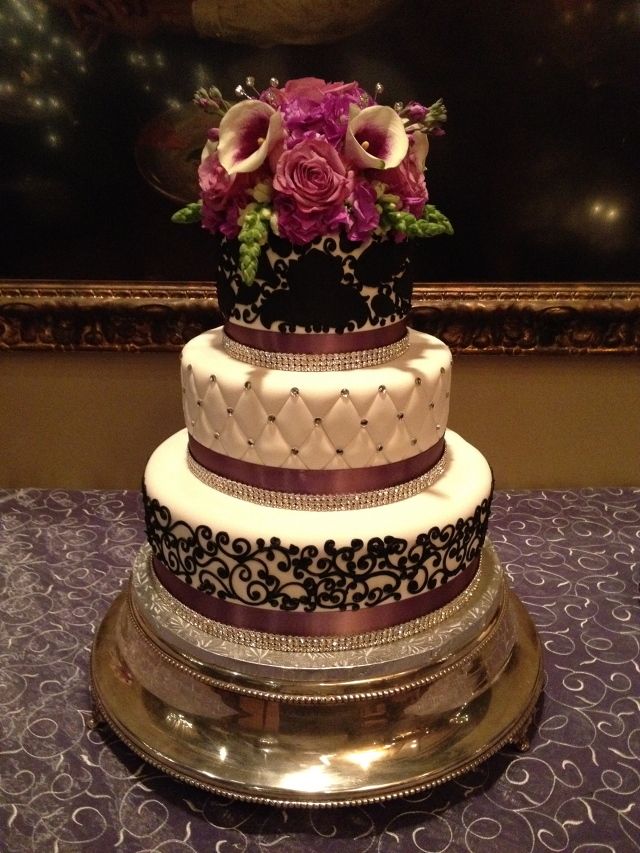 Elegant Fall Wedding Cake