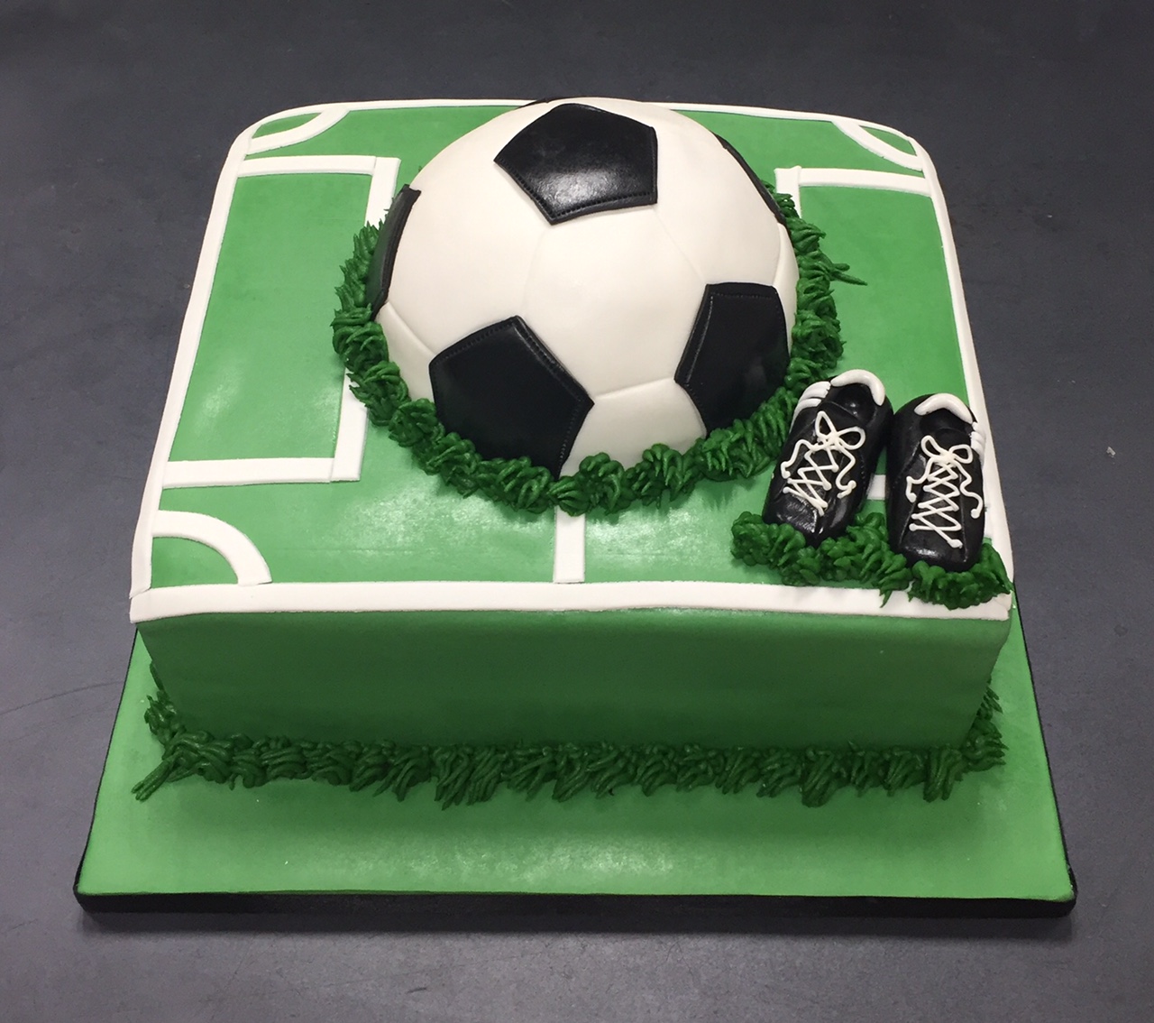 Football Pitch Cake