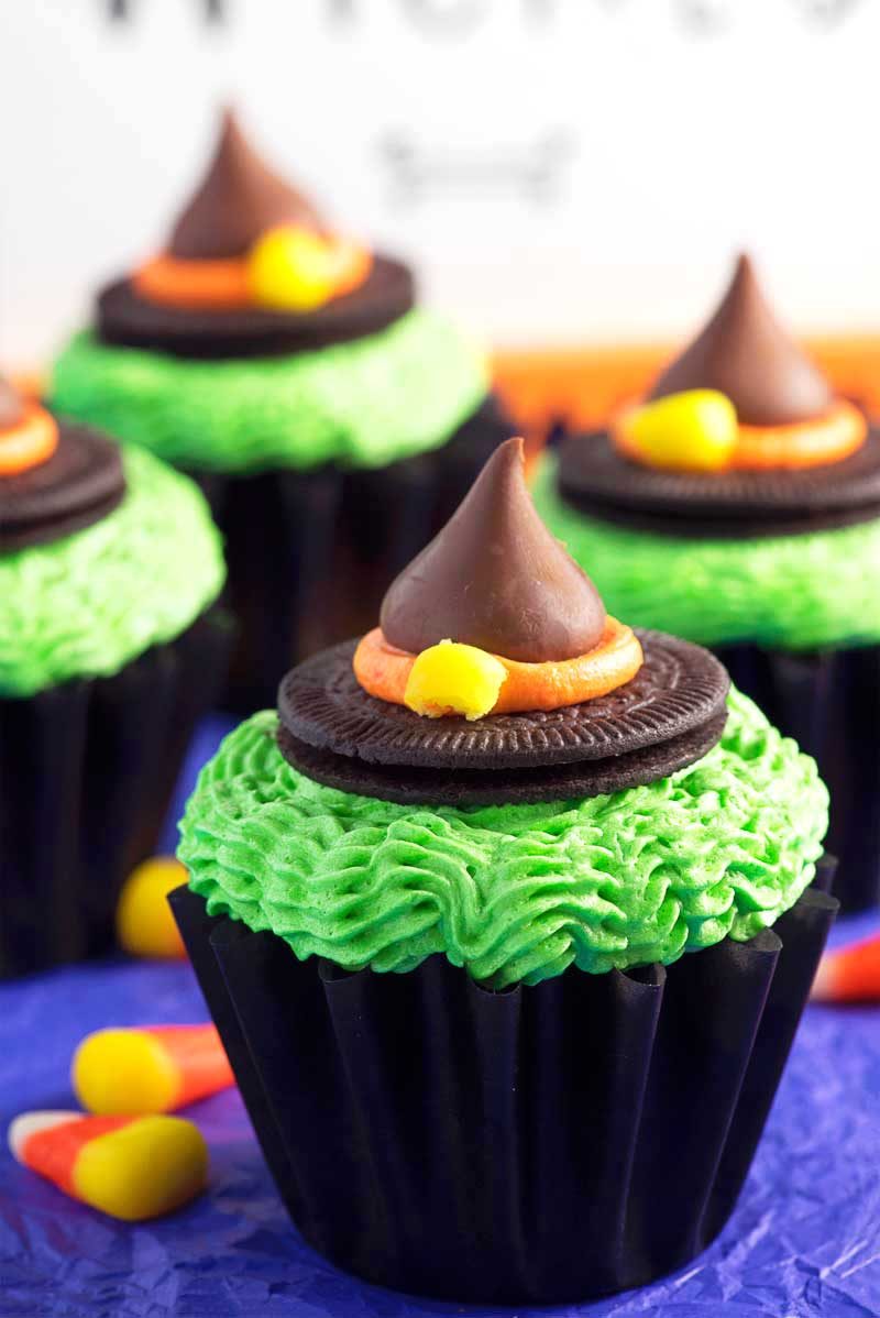 Halloween Witches Hat Cupcakes