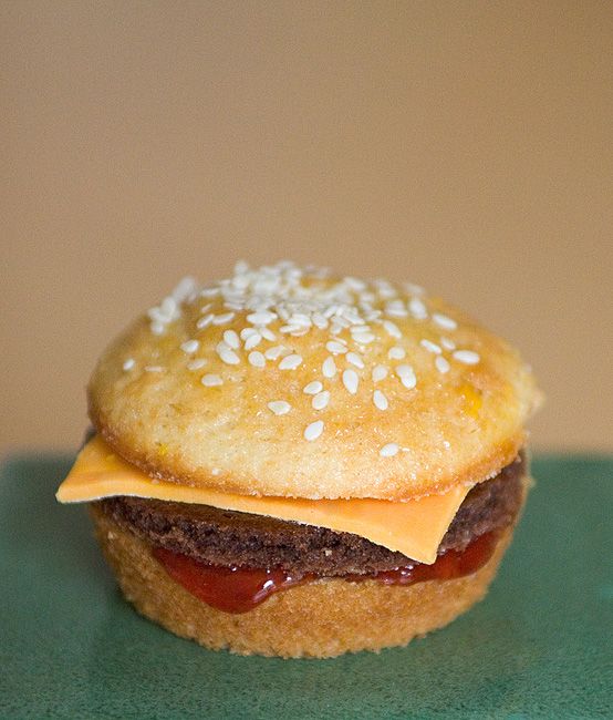 Hamburger Brownie Cupcakes with a Burger