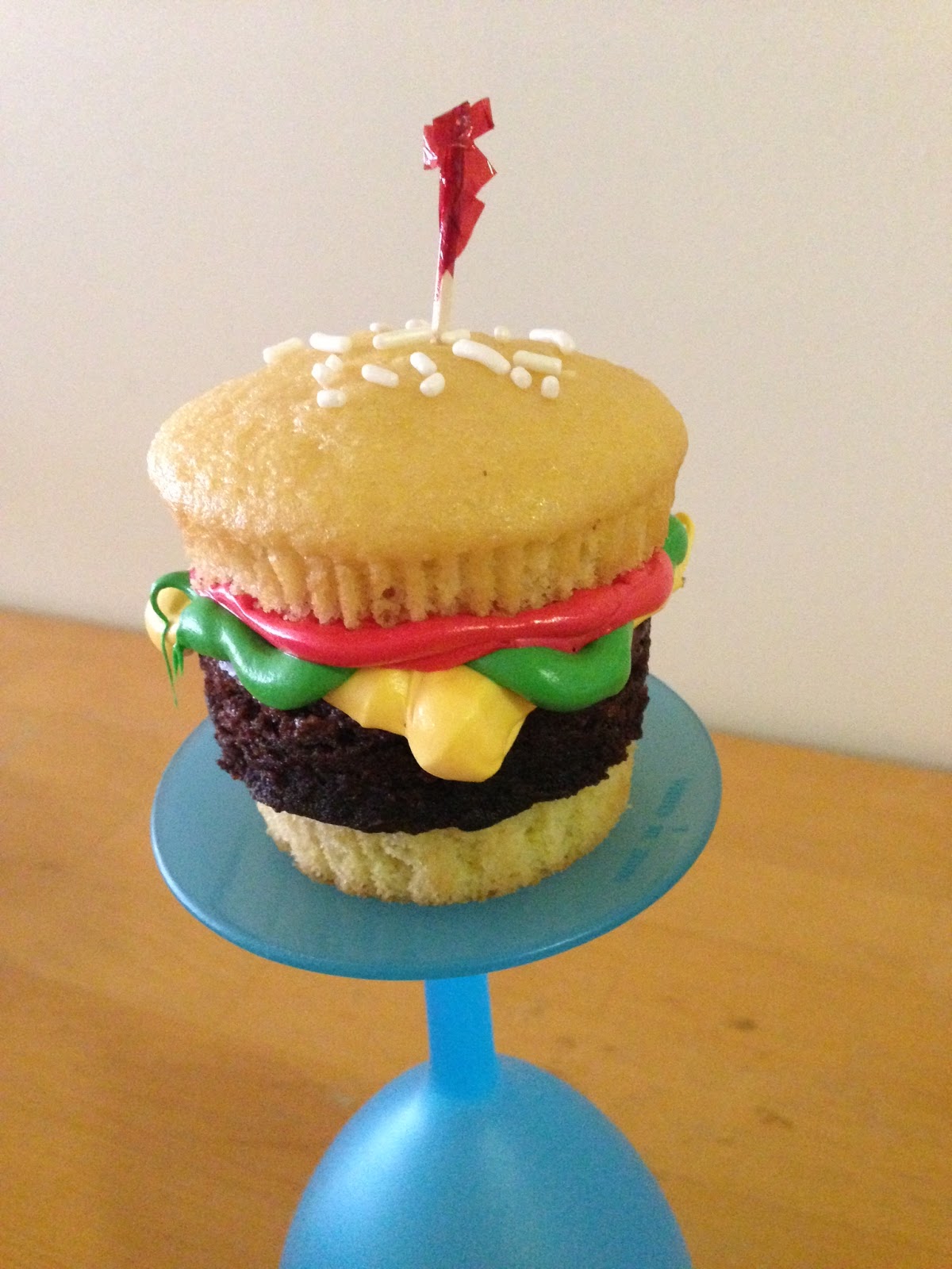 Hamburger Cupcakes