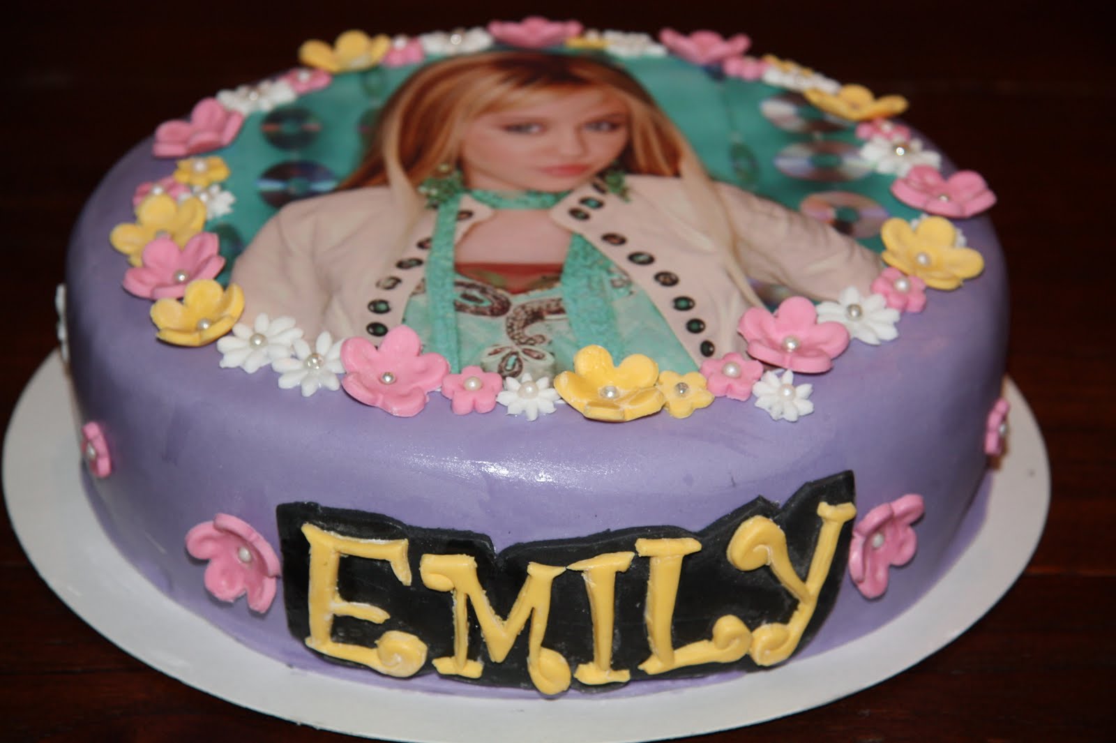 Hannah Montana Cake