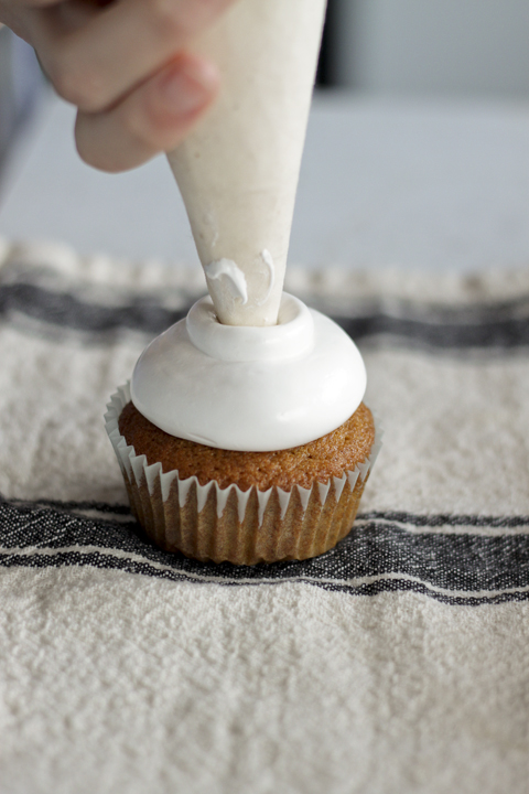 Marshmallow Whipped Cream Frosting