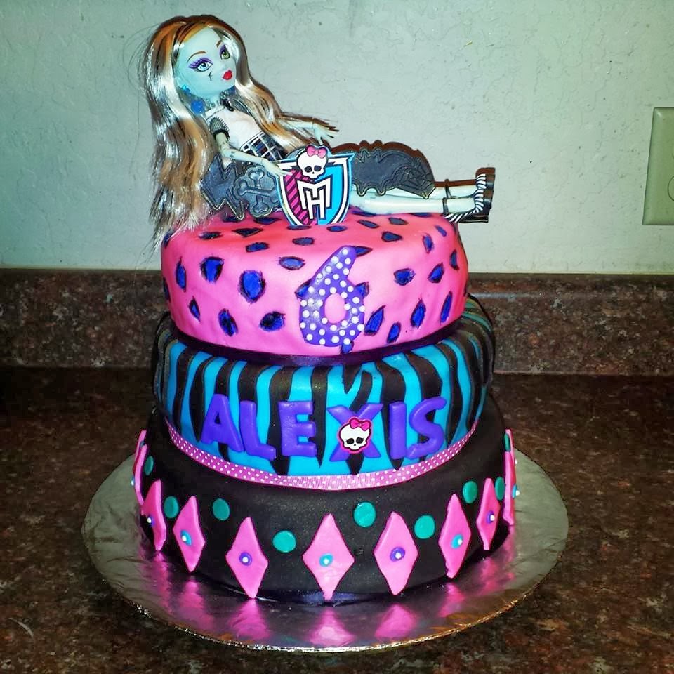 Monster High 3 Tier Cake