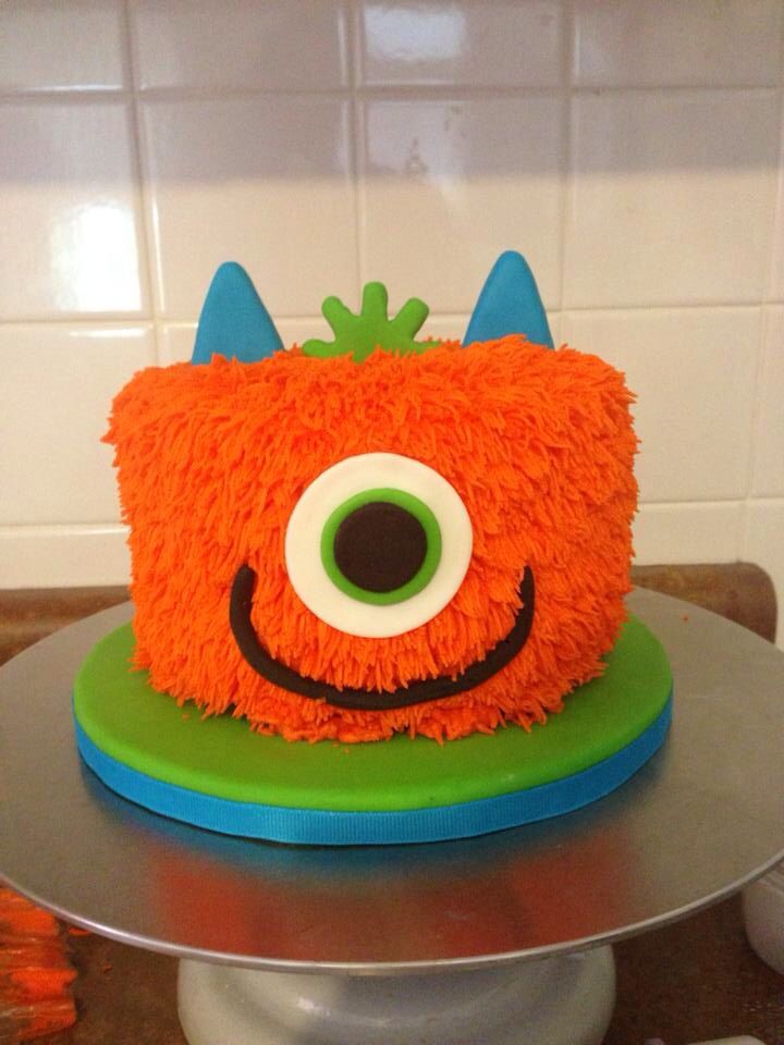 Monster Smash Cake Idea