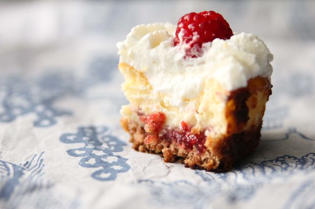 Raspberry Cheesecake Cupcakes Recipe