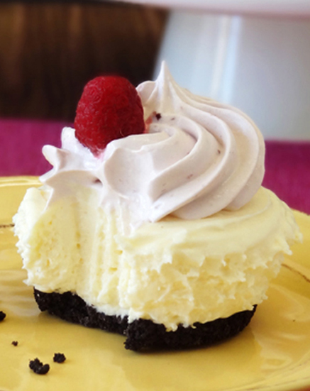 Raspberry Cheesecake Ice Cream Cupcakes