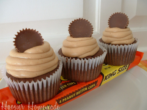 Reese's Peanut Butter Cupcakes