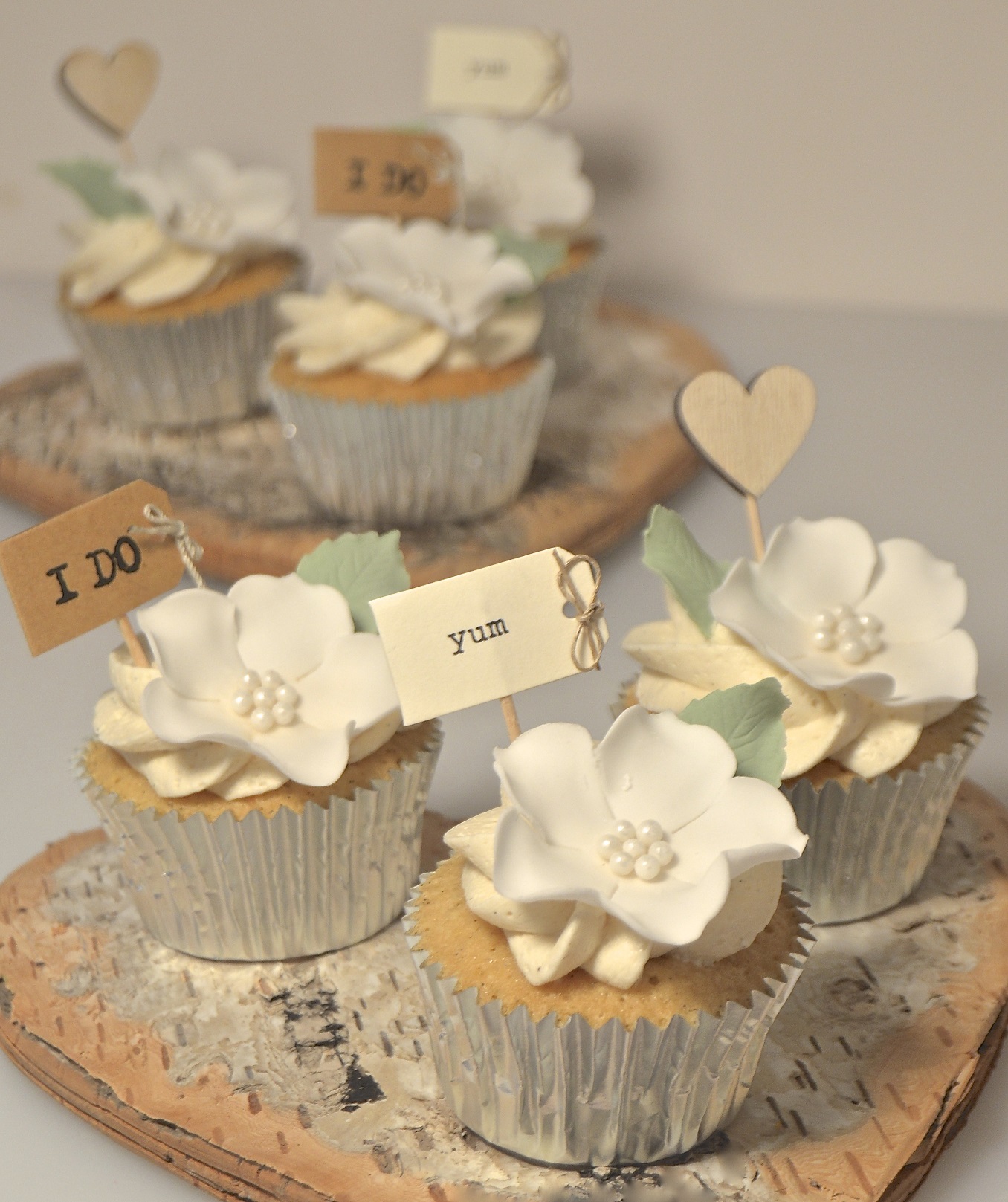 Rustic Wedding Cake and Cupcakes