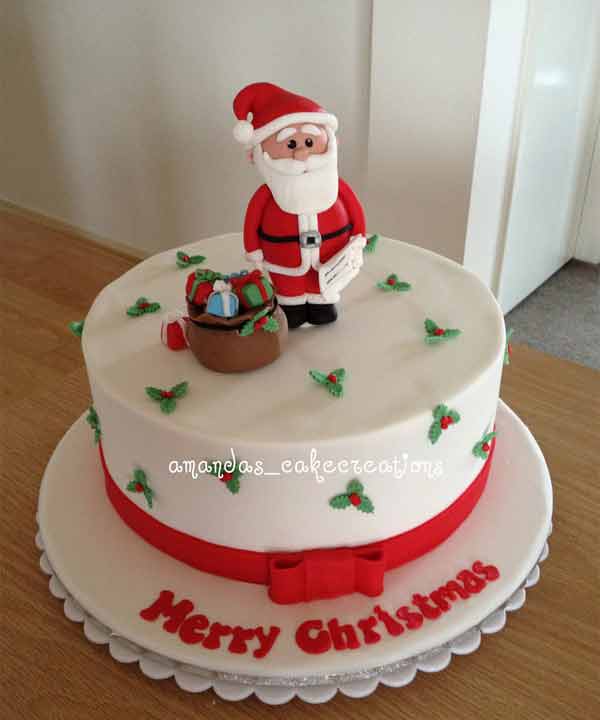 Santa Claus Cake