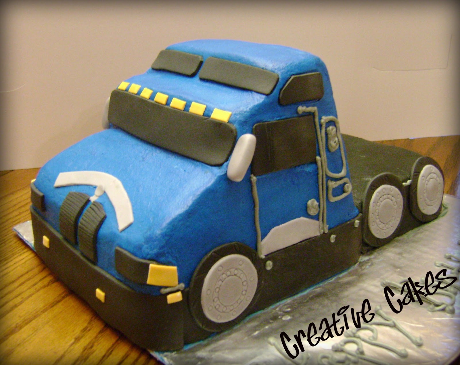 Semi Truck Cake