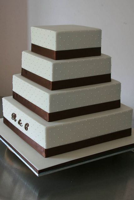 4 Tier Square Wedding Cake Size