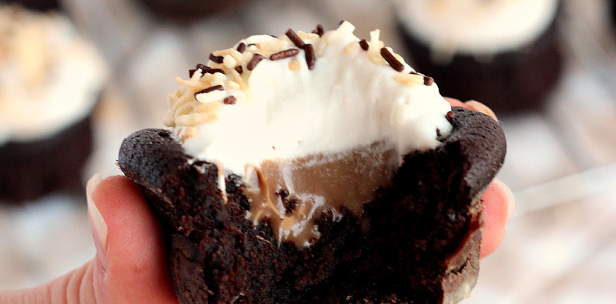 Almond Joy Cupcakes