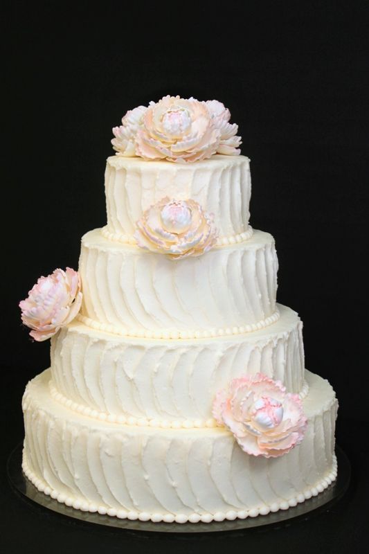 Beautiful Buttercream Wedding Cake