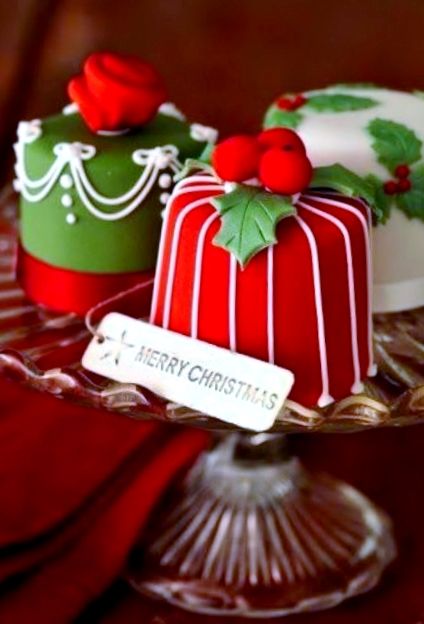 Christmas Petit Fours