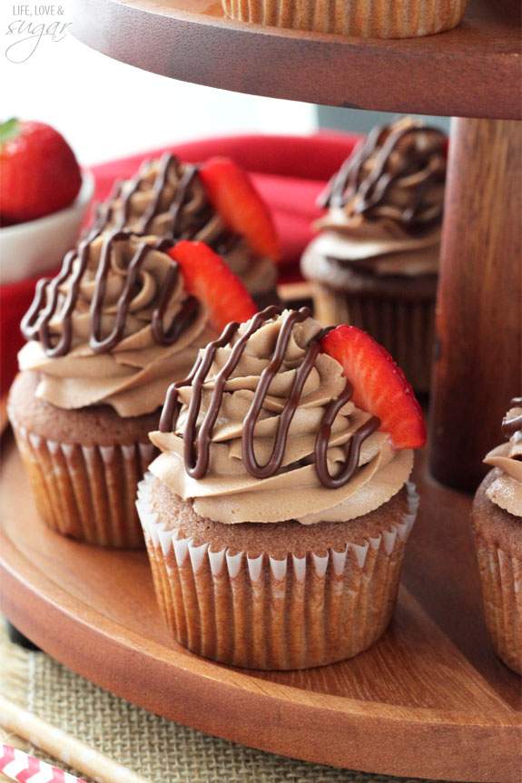 Cupcakes with Nutella Frosting