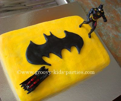 Easy Batman Cake