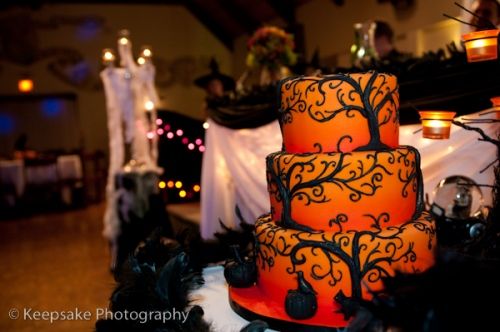 Elegant Halloween Wedding Cake