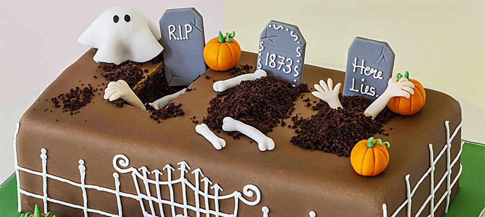 Halloween Graveyard Cake