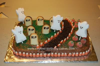 9 Photos of Home Made Halloween Gravegard Cakes