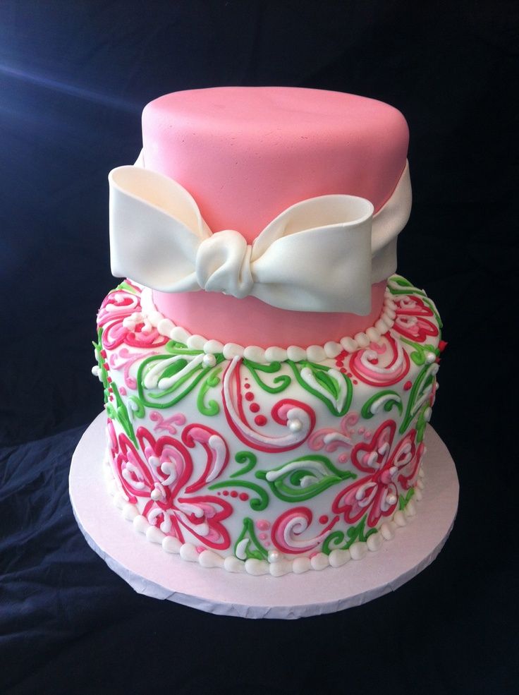 10 Photos of Lilly Pulitzer Themed Cakes