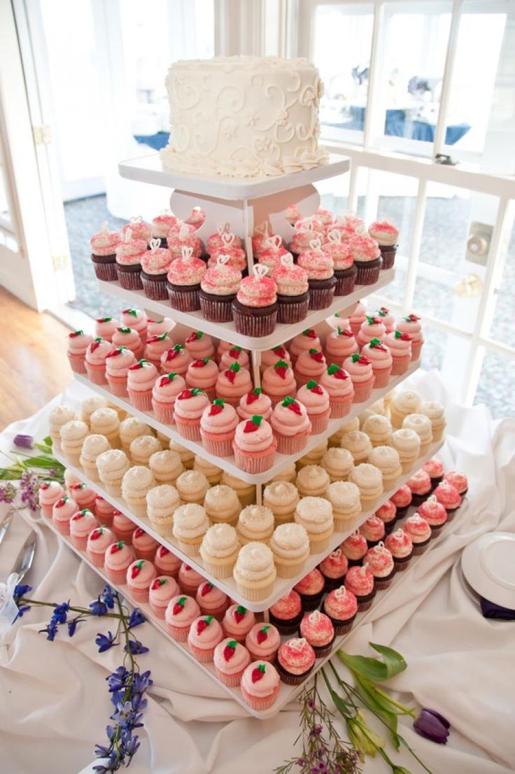 Peach Wedding Cake and Cupcakes