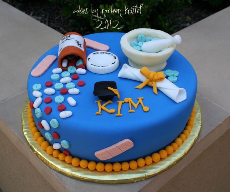 10 Photos of Pharmacy Graduation Cakes