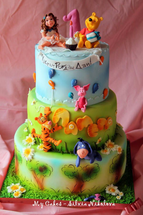 Pooh and Friends Birthday Cake