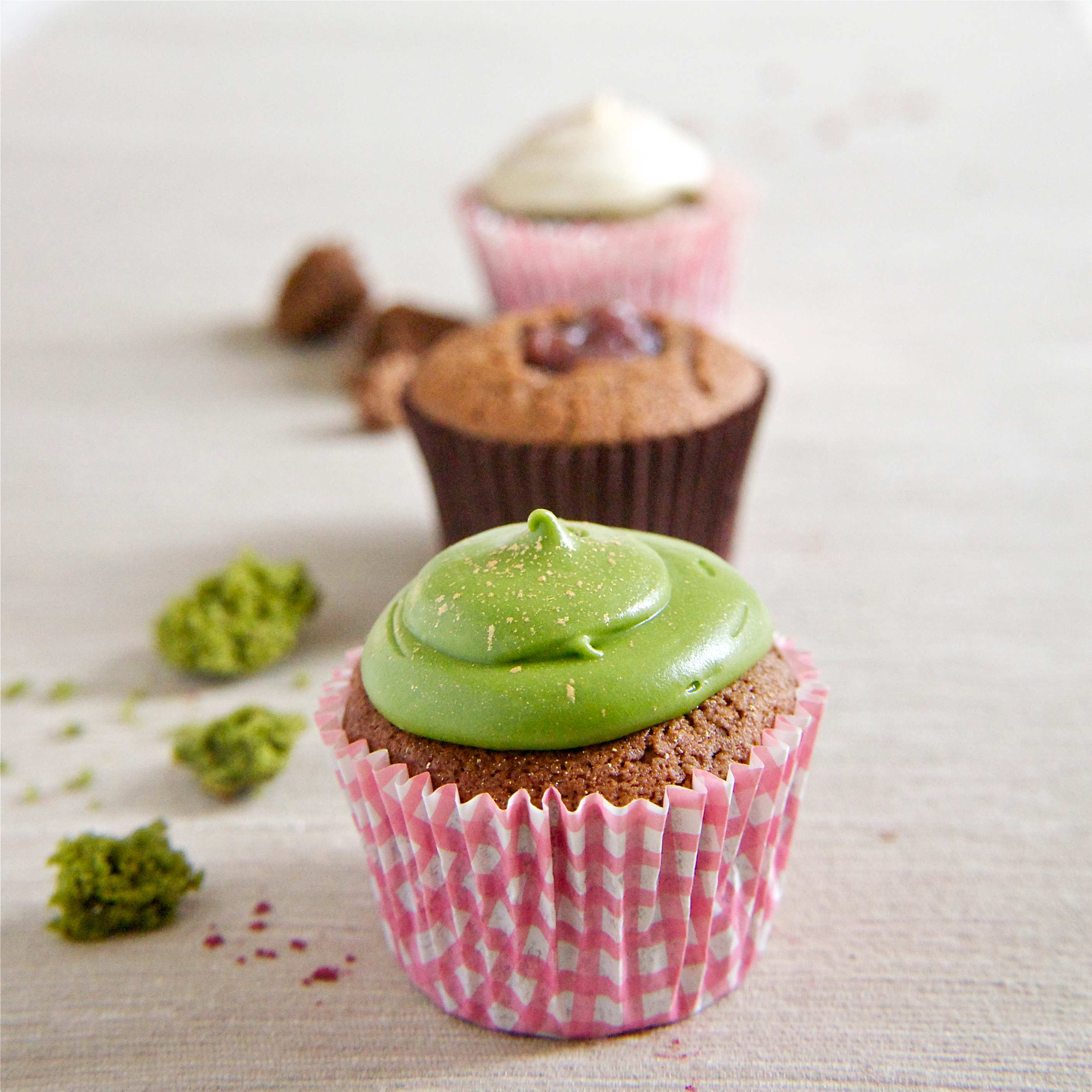 Red Velvet Cupcakes with Whipped Cream Cheese Frosting