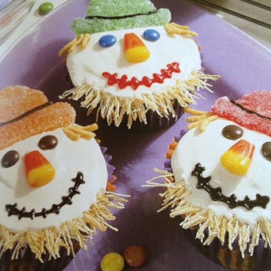 Scarecrow Cupcakes