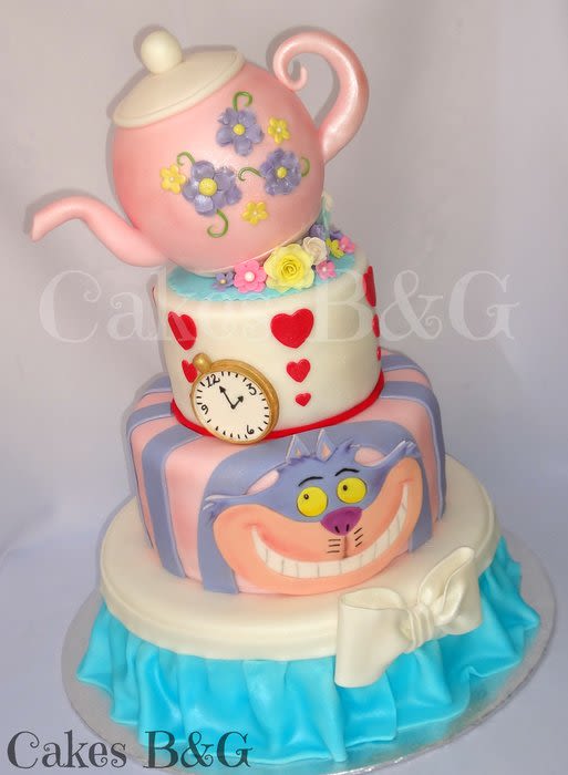 Alice Wonderland Cake