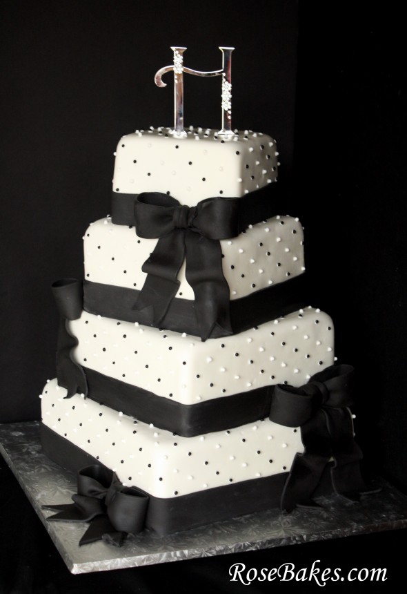 Black & White Wedding Cake