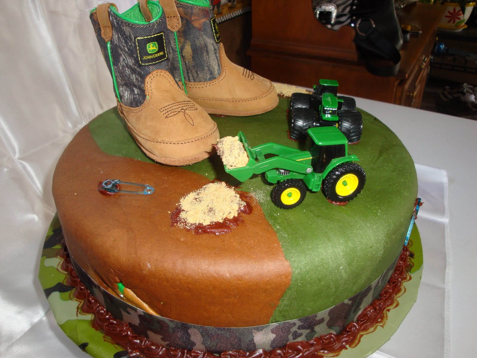 Camo Baby Shower Cake