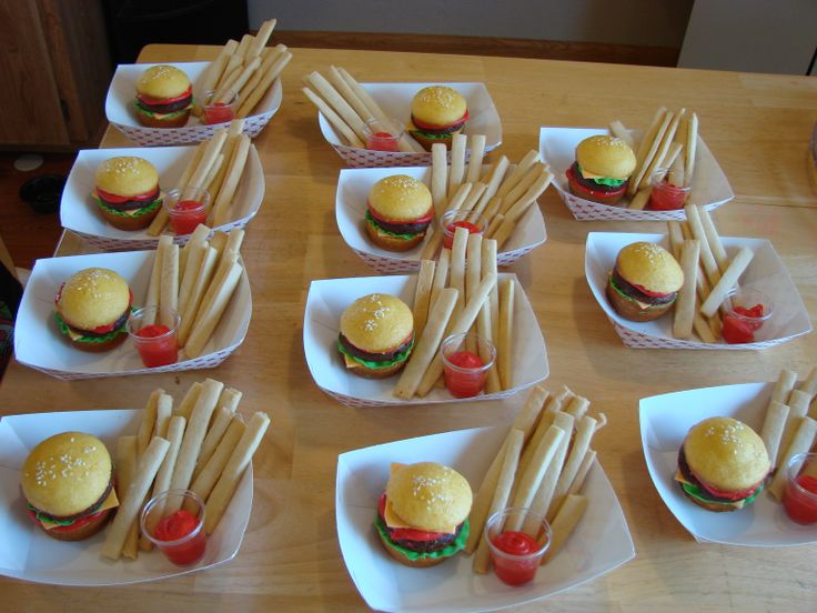 Cheeseburger and Fries Cupcakes