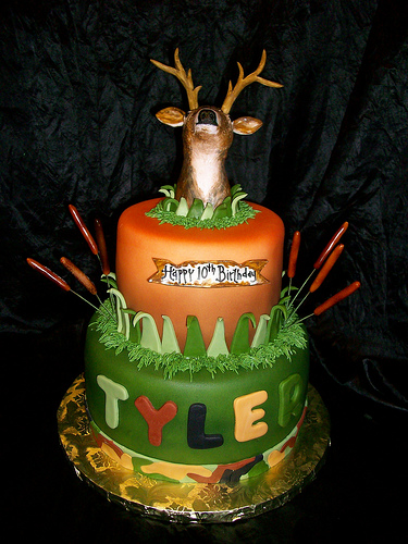 Deer Hunting Cake