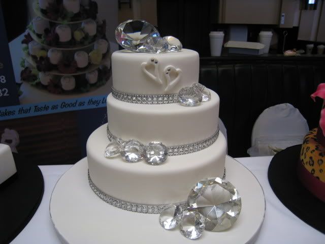 Diamond Theme Wedding Cake