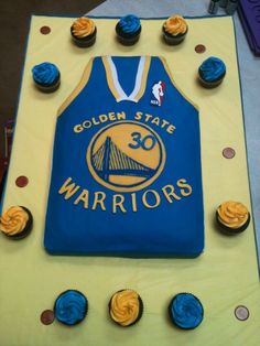 Sugar Fetish Cakery on X: Golden State Warriors cake #stephcurry  #ayeshacurry #riyancurry #gsw #goldenstatewarriors #nbafinalschamps  @ayeshacurry @StephenCurry30  / X