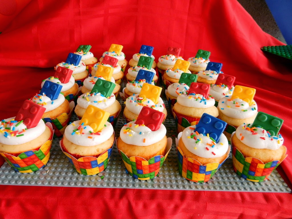 LEGO Birthday Cupcakes