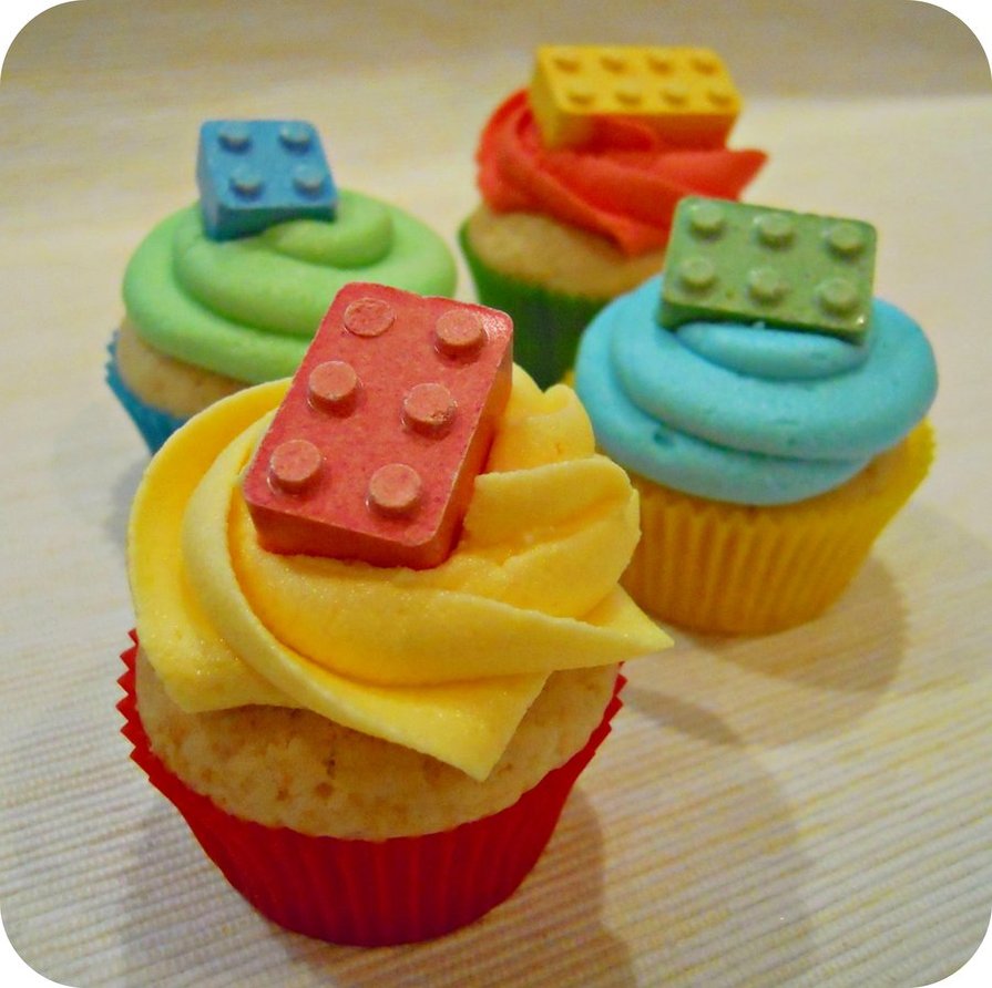 LEGO Cupcake Ideas