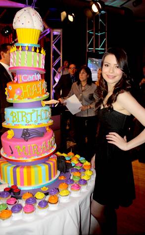 Miranda Cosgrove Birthday