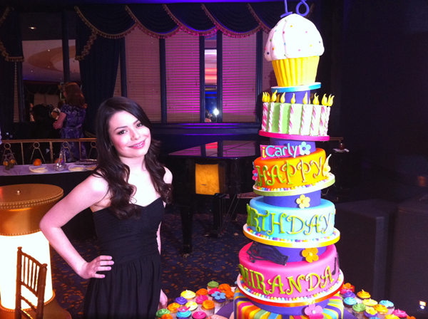 Miranda Cosgrove Happy Birthday Cake