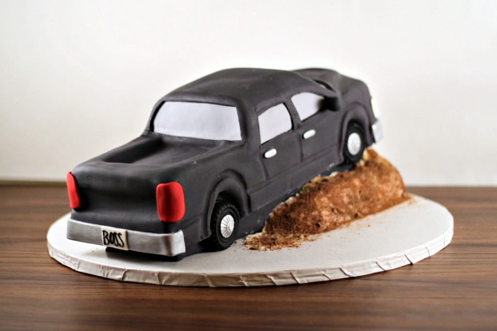 Semi Truck Cake