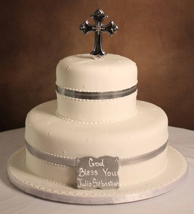 9 Photos of Elegant First Communion Cakes