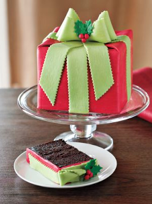 Square Buttercream Christmas Cakes