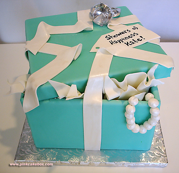 9 Photos of Breakfast At Tiffany's Bridal Shower Cakes